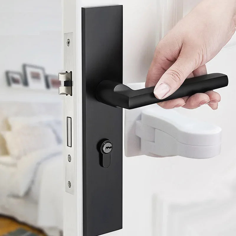 Secure Little Ones: Easy-Install Door Lock